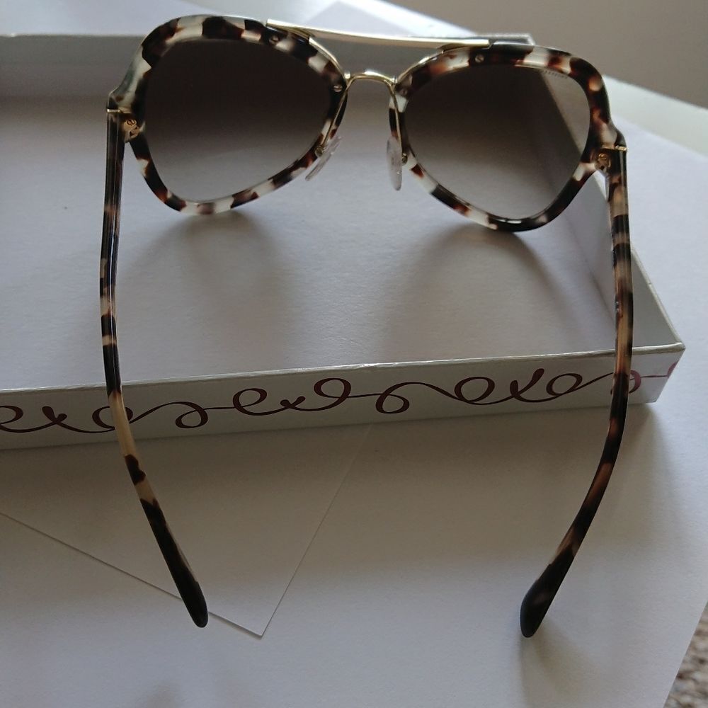 Prada tortoises SPR 18S UAO sunglasses - Picture 2 of 9